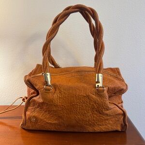 Tre Vero Leather Shoulder Bag